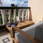 Colive Madeira - Mill House Homestay *