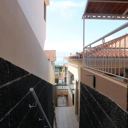 Colive Madeira - Mill House Alloggio in famiglia