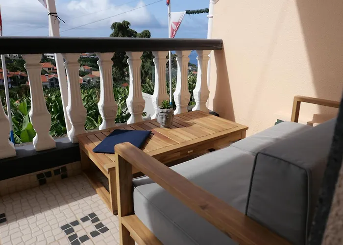 Colive Madeira - Mill House Проживание в семье *