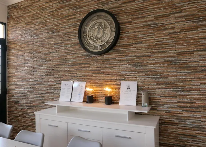 Проживание в семье Colive Madeira - Mill House Понта-ду-Сол